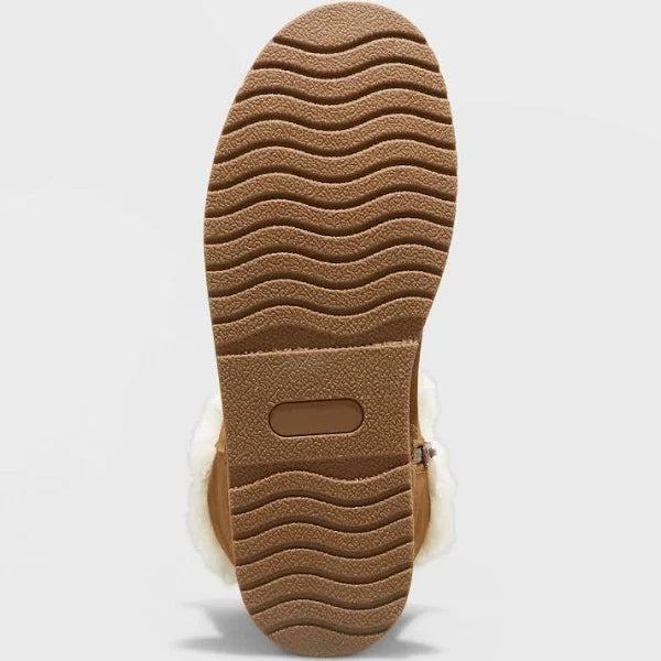 Universal Thread™ Women's Charleigh Faux Fur-Lined Winter Boots